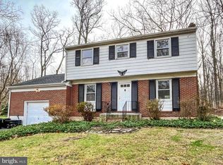 13 Greentree Dr, Phoenix, MD 21131