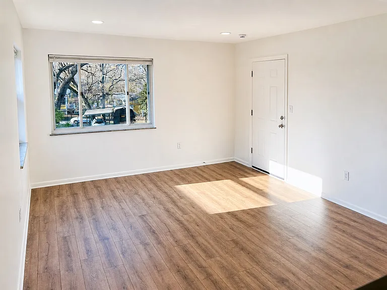 5654 Macey Ave #1 — Photo 17