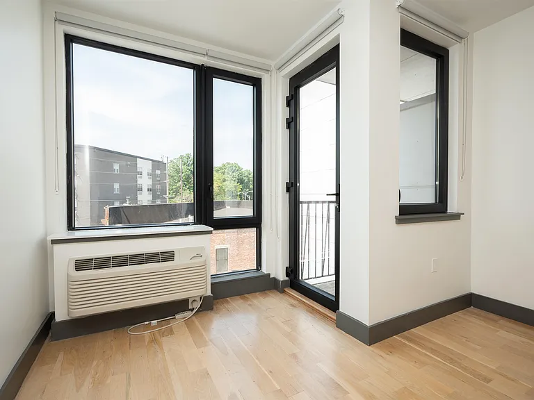 424 Arlington Ave #408 — Photo 4