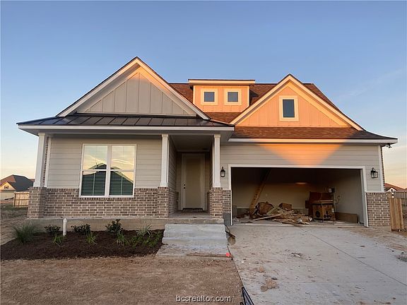 2nd image of 6211 Rockford Dr