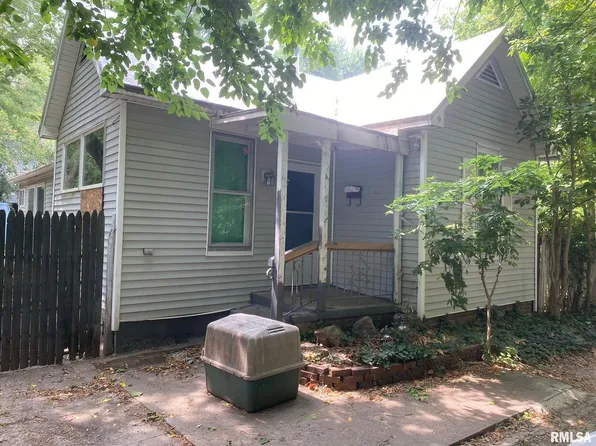 2147 S 15th St, Springfield, IL 62703