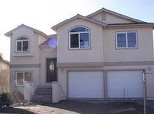 1577 Luxton St, Seaside, CA 93955