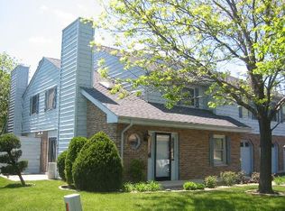 15723 Chesterfield Ln, Orland Park, IL 60462