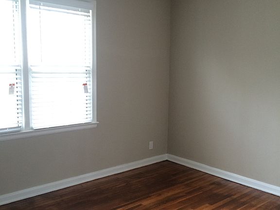 4th image of 1164 Day Ave