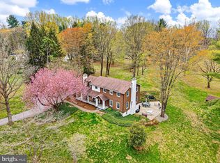 5 Old Orchard Ln, Chadds Ford, PA 19317