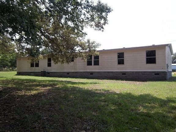 2nd image of 301 River Bend Dr