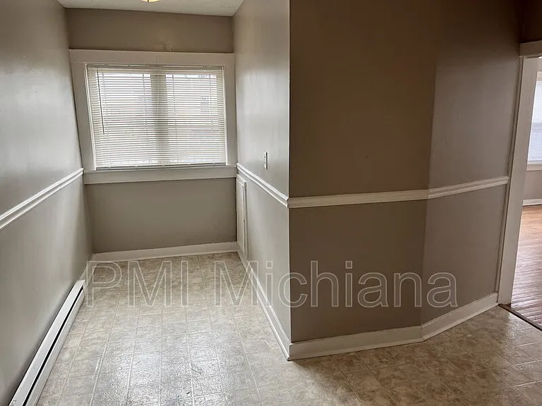 117 Franklin Pl #4 — Photo 6