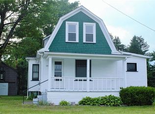 33 N School St, Orwell, OH 44076