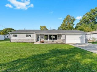 26393 Rialto St, Madison Heights, MI 48071