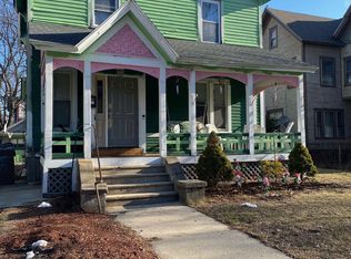 35 Clarendon St, Springfield, MA 01109