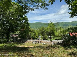 847 Main St, Jacksboro, TN 37757