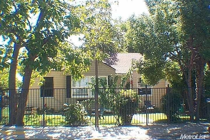 1st image of 3946 23rd Ave