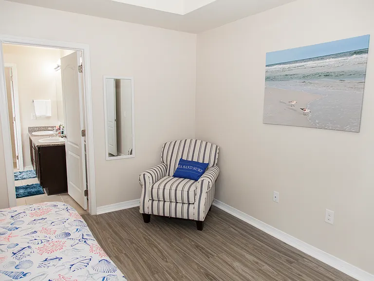 8378 Island Dr — Photo 25