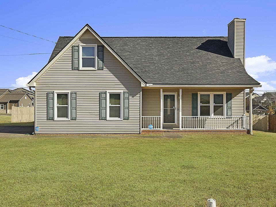 1st image of 223 Saint Pauls Ln