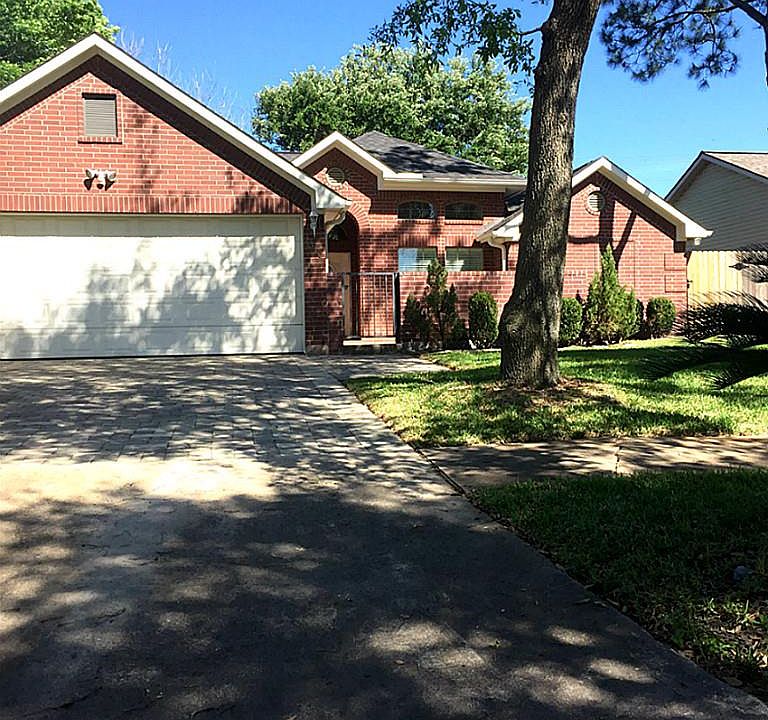 1st image of 2310 Townhall Ln