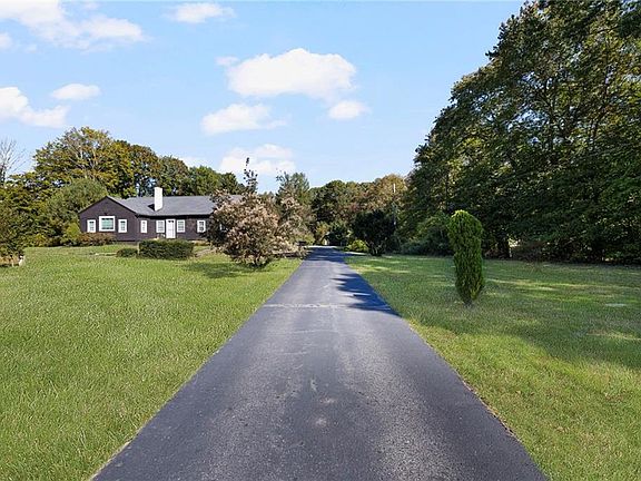 2nd image of 159 Ten Rod Rd