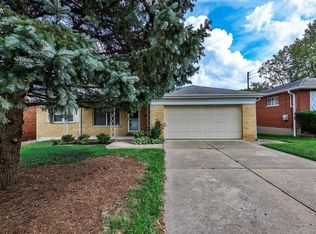 5572 Sunnywoods Ln, Cincinnati, OH 45239