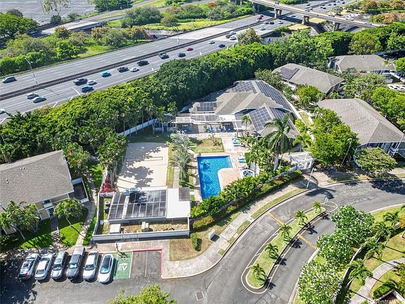 5th image of 594 Mananai Pl #21W