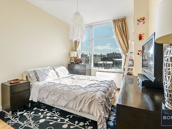 2nd image of 1 Powers St APT 505