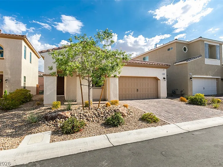 9009 Janice Glen Ave — Photo 2
