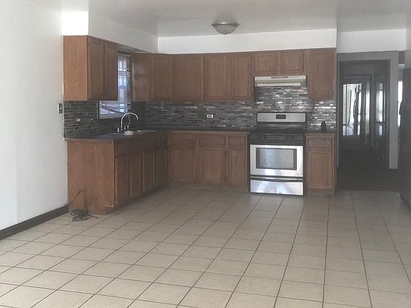 2nd image of 82 Luella Ave APT 2