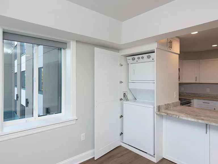 925 at North — Photo 30