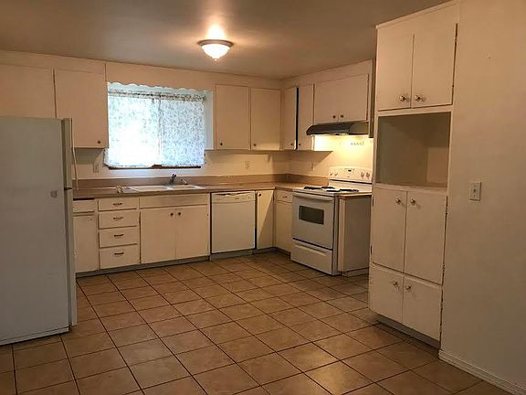 4th image of 11206 96th Ave SW