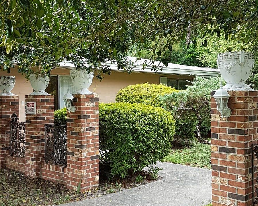 1st image of 106 Alder Ave #2