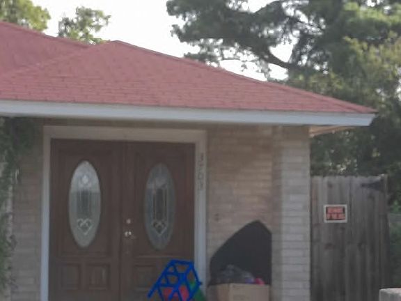 5th image of 3703 Beech St