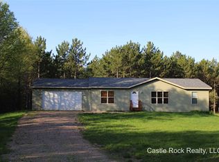 N13146 17th Ave N, Necedah, WI 54646