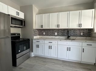 397-401 Williams St #2, New London, CT 06320