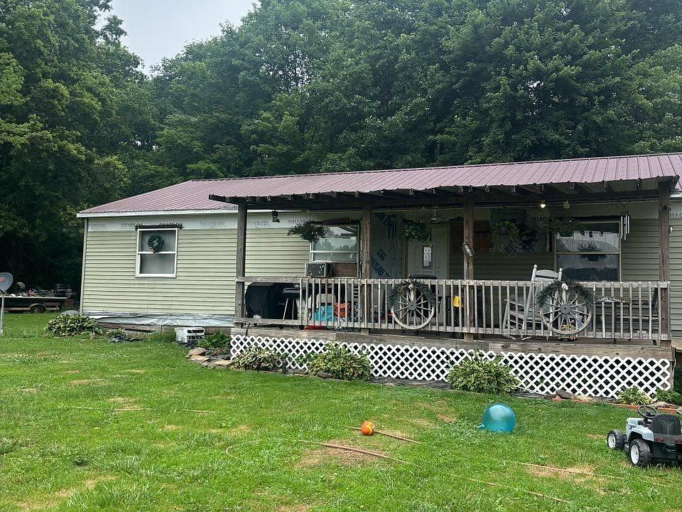 1st image of 1347 Beatty Rd