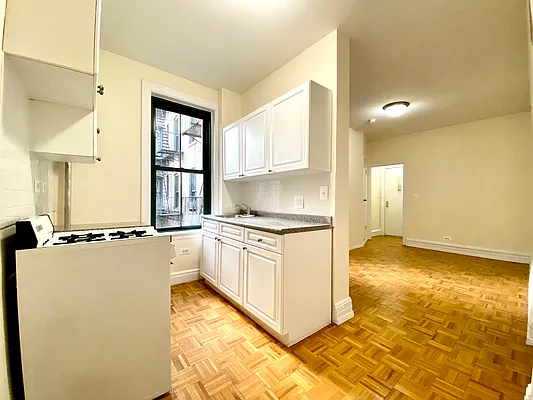 Rented by City & Suburban | media 11