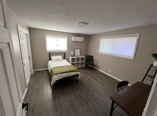 3389 Arrowhead St, Eugene, OR 97404