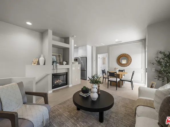 26971 Hillsborough Pkwy Unit 79, Santa Clarita, CA 91354