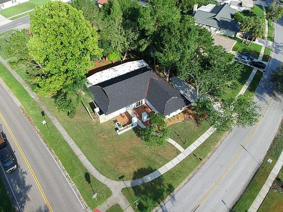 5th image of 9241 Pebble Creek Dr