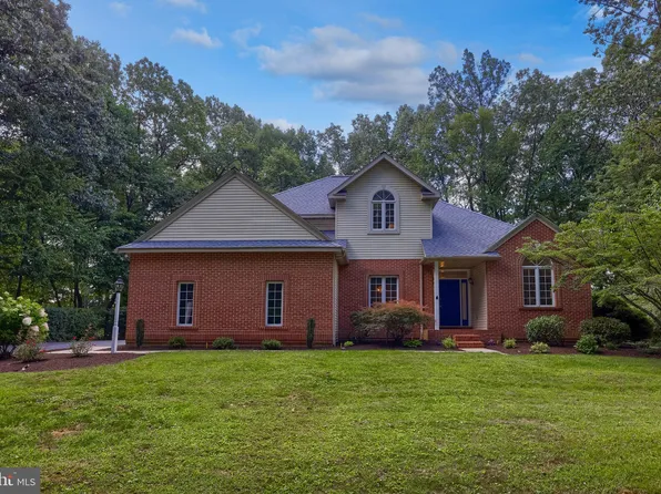 71 Deerfield Dr, Pequea, PA 17565
