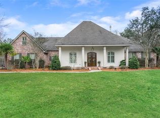 104 Peters Rd, Madisonville, LA 70447