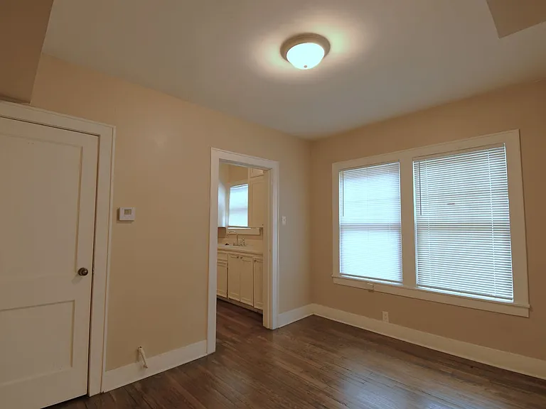 502 S Fannin Ave #101 — Photo 4