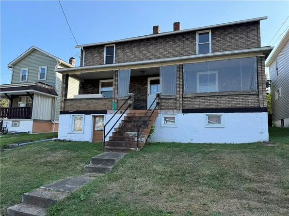 219 2nd St, Leechburg, PA 15656
