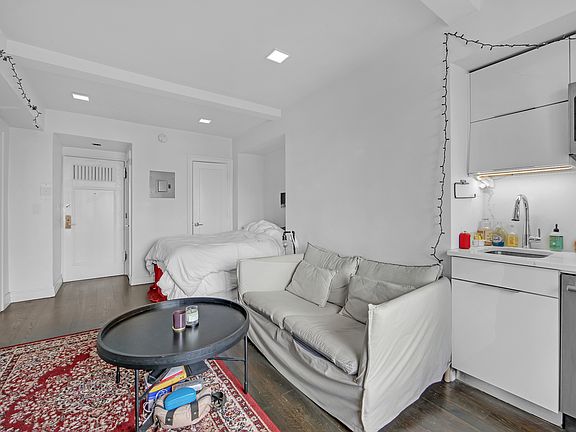 5th image of 5 Tudor City Pl APT 234