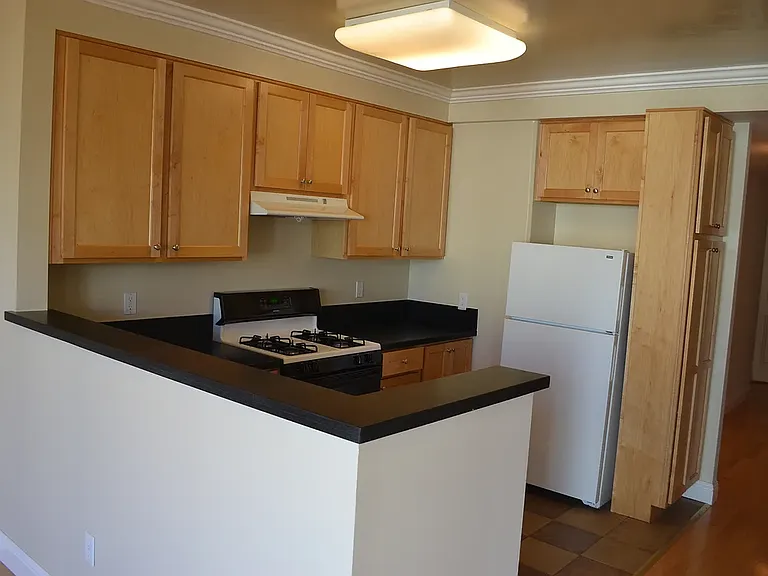 1738 Haight St #202 — Photo 4