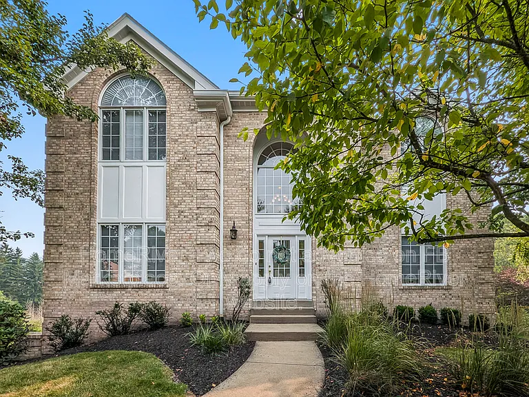 123 Middleground Pl — Photo 1