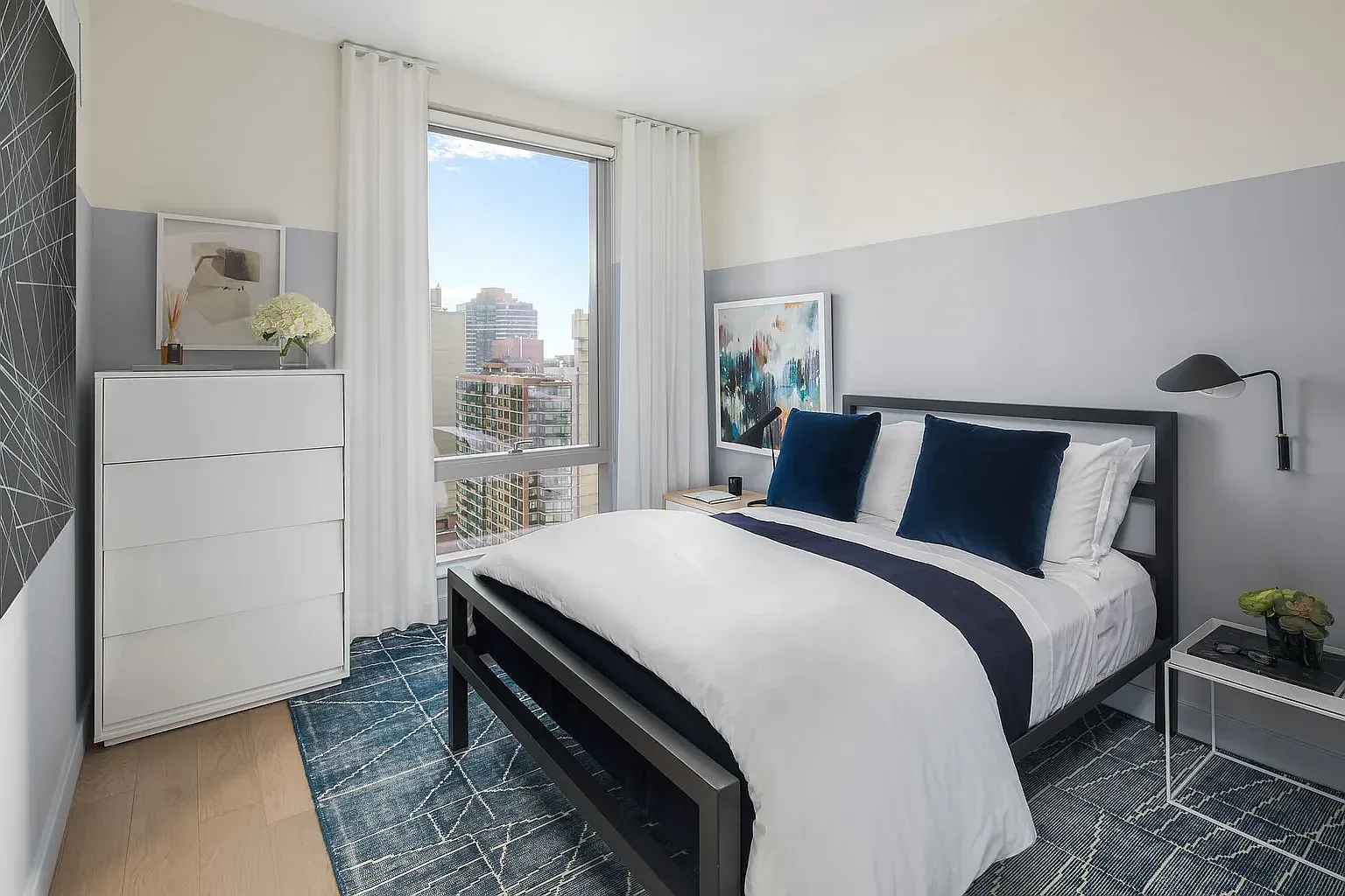 225 East 39th Street — Photo 3