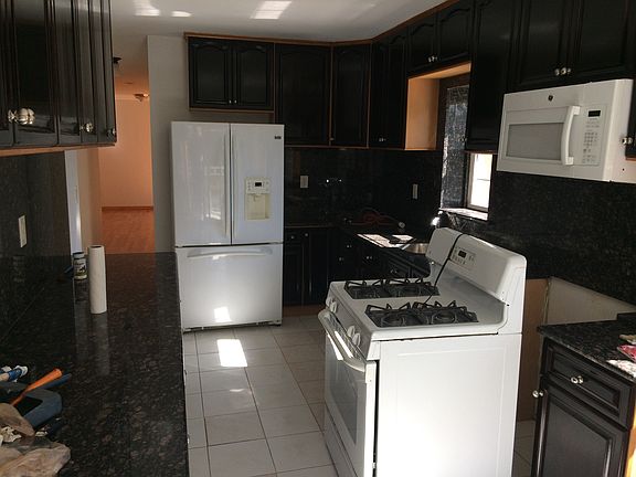 2nd image of 14-14 30th Ave