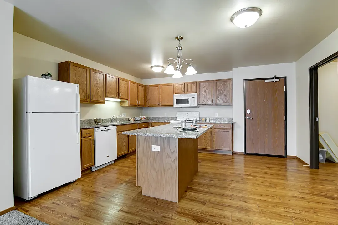 Citadel Apartments — Photo 4