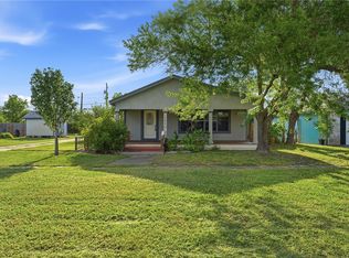 721 S Houston St, Aransas Pass, TX 78336