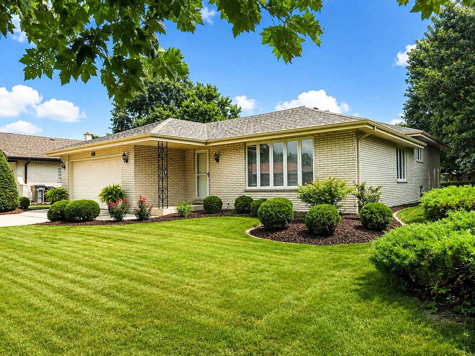 1st image of 7453 Cashew Dr
