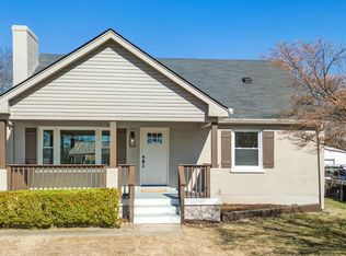 573 Hi Crest Dr, Lexington, KY 40505