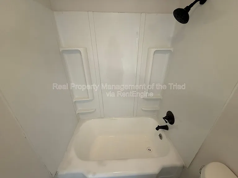 1600 E Martin Luther King Junior Dr — Photo 5